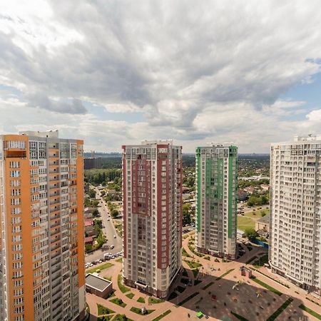 Design Apartments With Panoramic View Kiev Exterior foto