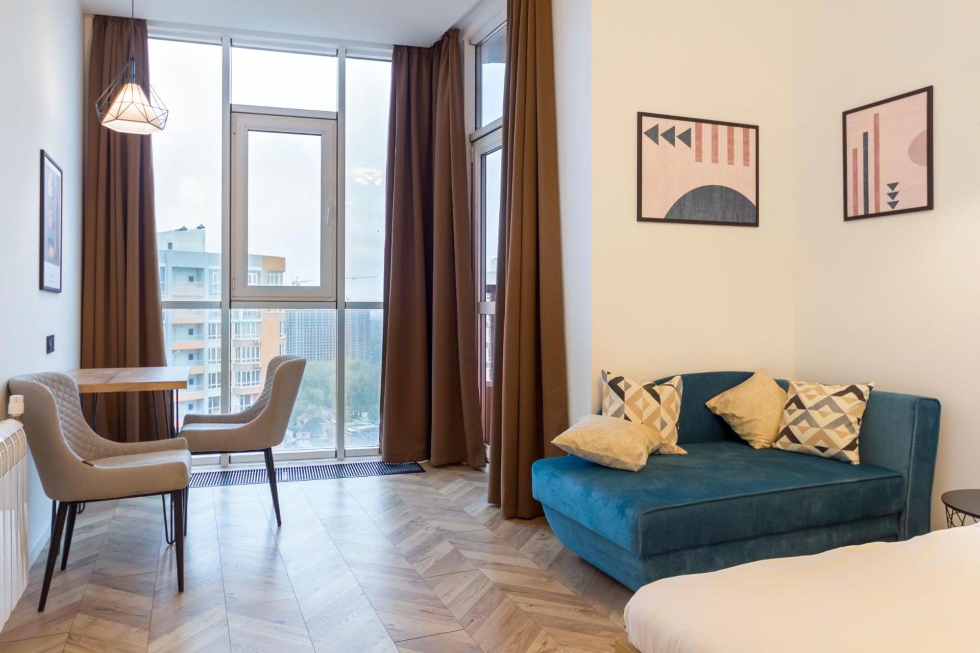 Design Apartments With Panoramic View Kiev Exterior foto